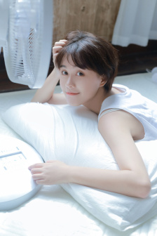 久久久免费精品RE6